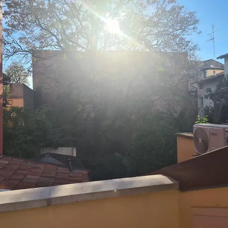 Pieno Centro Storico A Lägenhet