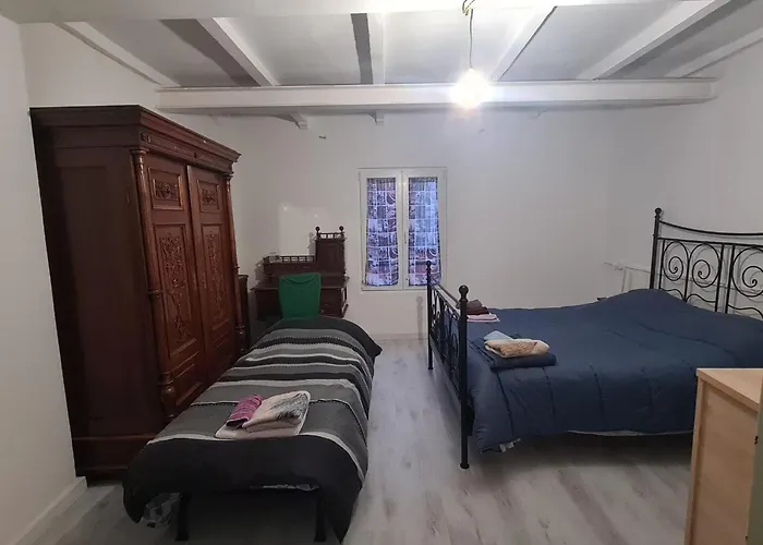 Pieno Centro Storico A Apartamento